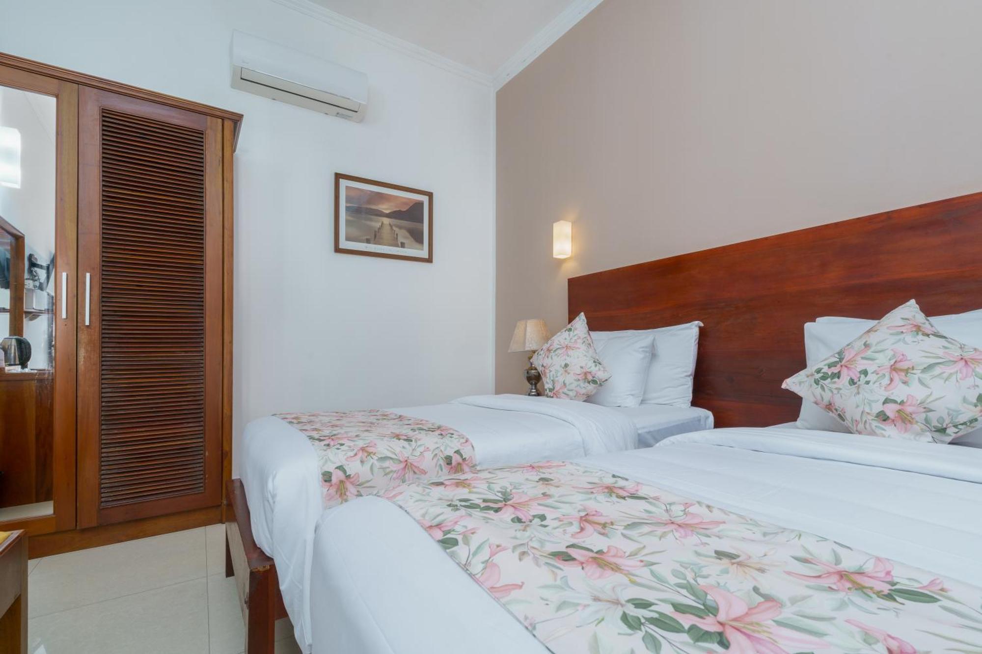 Hotel Travellers Nest Kandy Ngoại thất bức ảnh