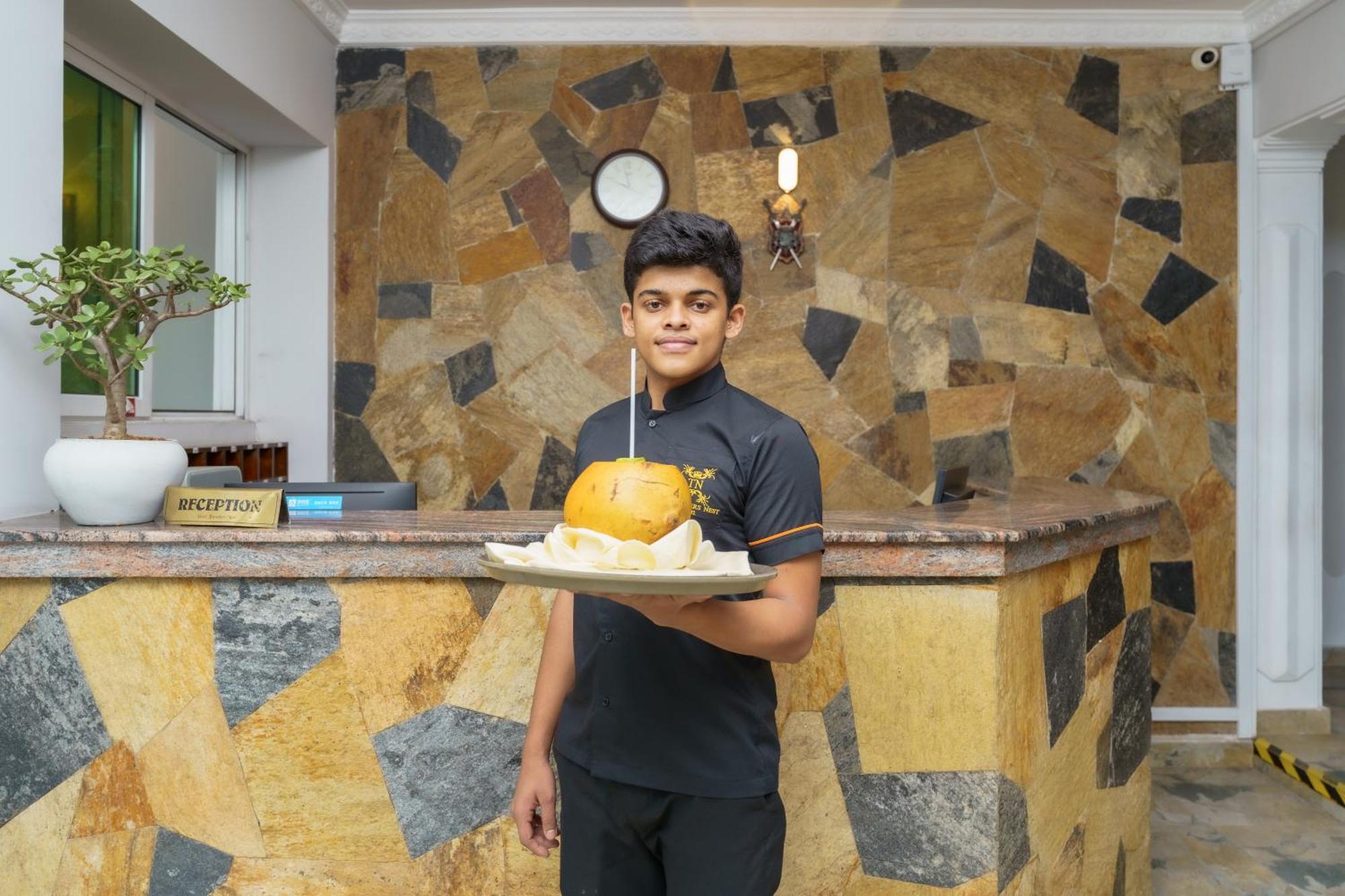 Hotel Travellers Nest Kandy Ngoại thất bức ảnh
