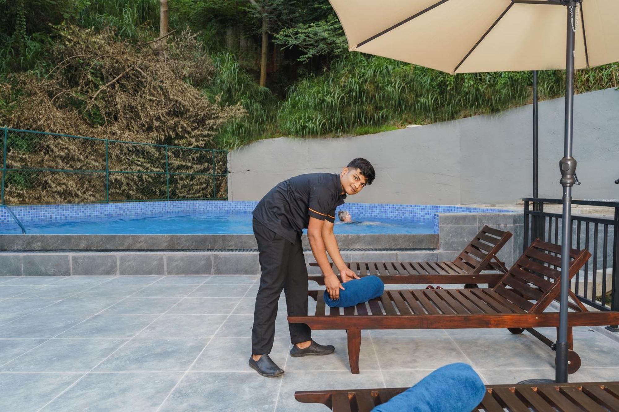 Hotel Travellers Nest Kandy Ngoại thất bức ảnh